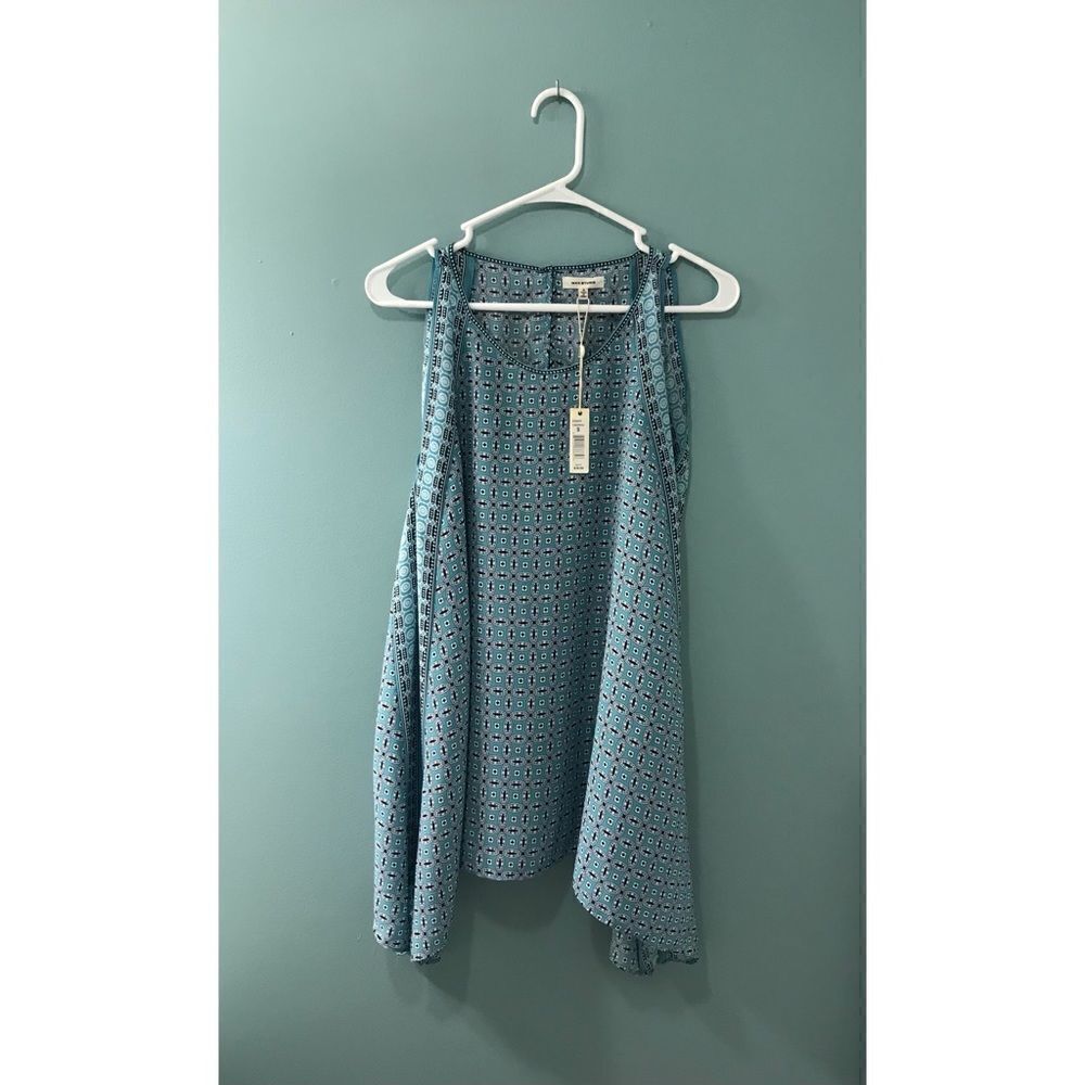 NWT … MAX STUDIO “Size S” Blouse
